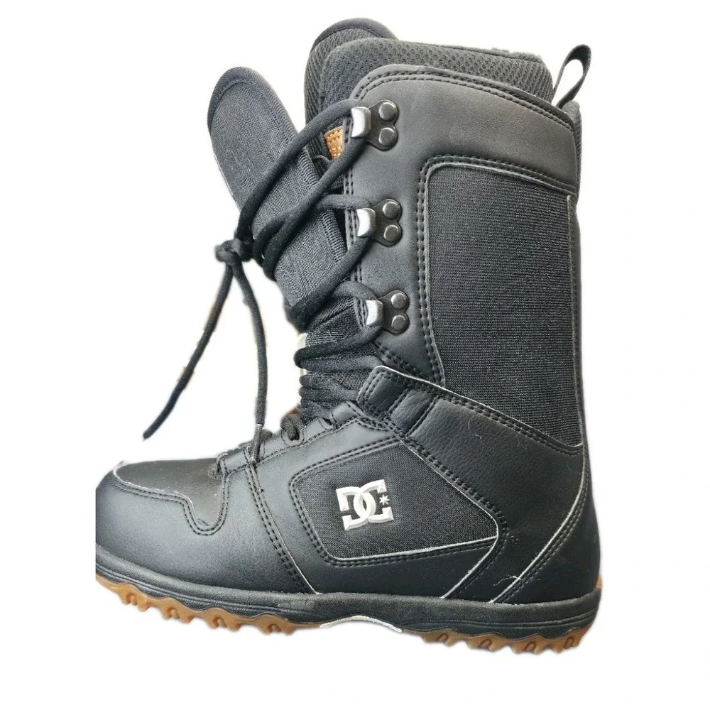 DC Phase Womens Snowboard Boots Model#302802 - Size 9W  (2011 Model)